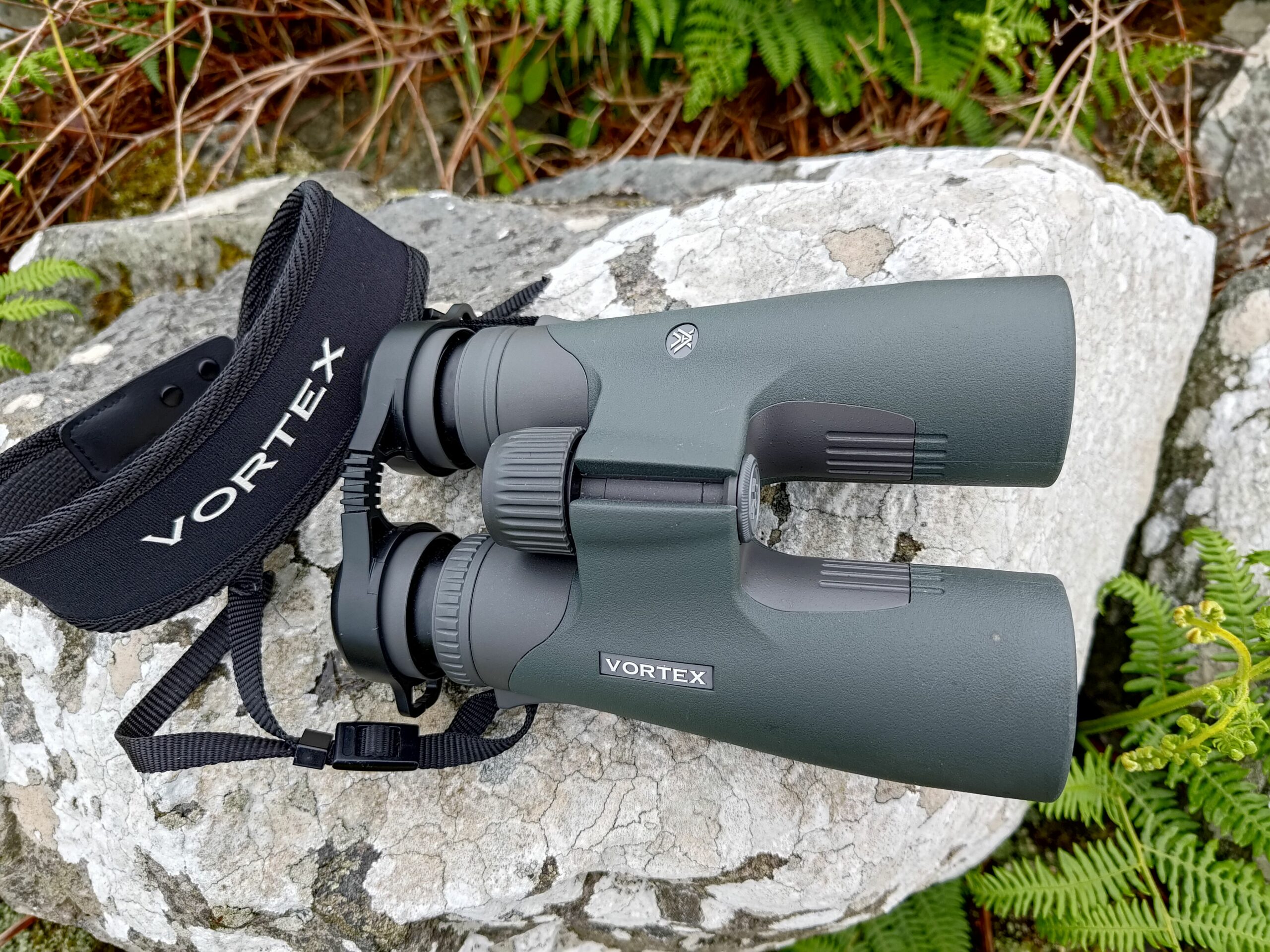 Review of the 10x42 Vortex Razor UHD Binocular